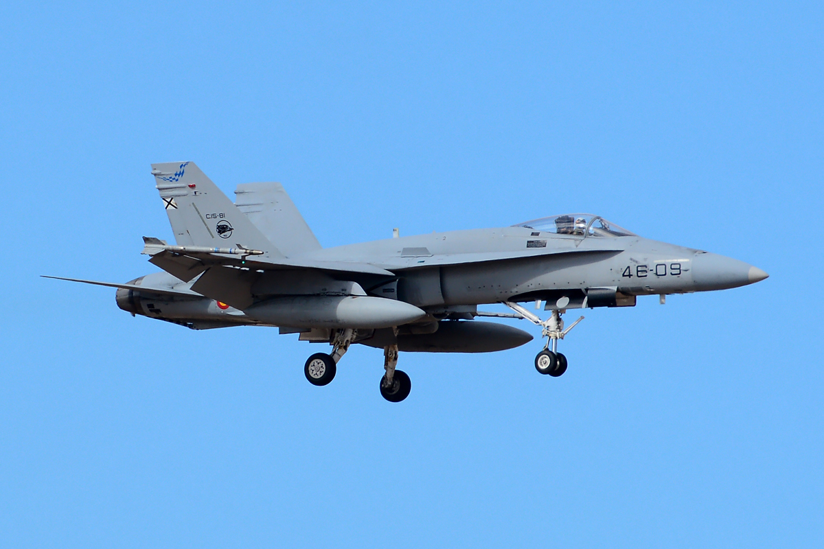 C.15-81 / 46-09 McDonnell Douglas EF-18A Hornet