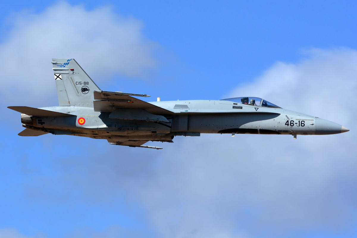 C.15-88 (0163/A125) McDonnell Douglas EF-18A Hornet