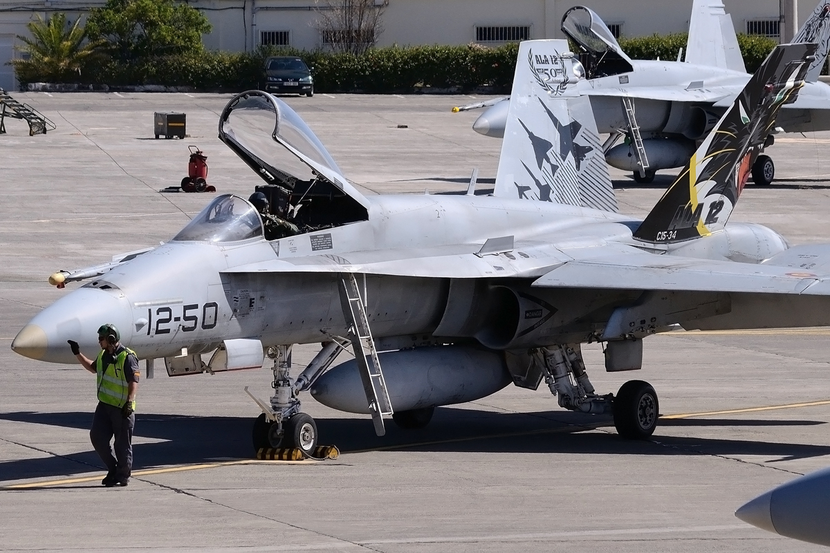 C.15-34 / 12-50 McDonnell Douglas EF-18A Hornet