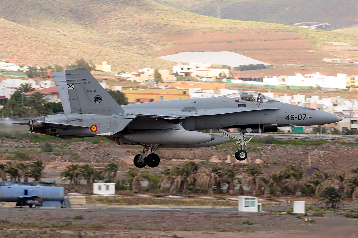 C.15-79 / 46-07 McDonnell Douglas EF-18A Hornet