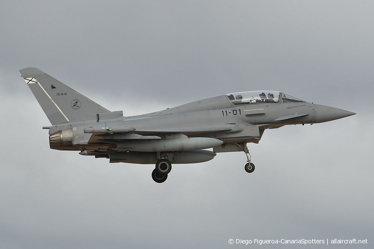 CE.16-01 / 11-01 (ST0001) Eurofighter CE-16 Typhoon