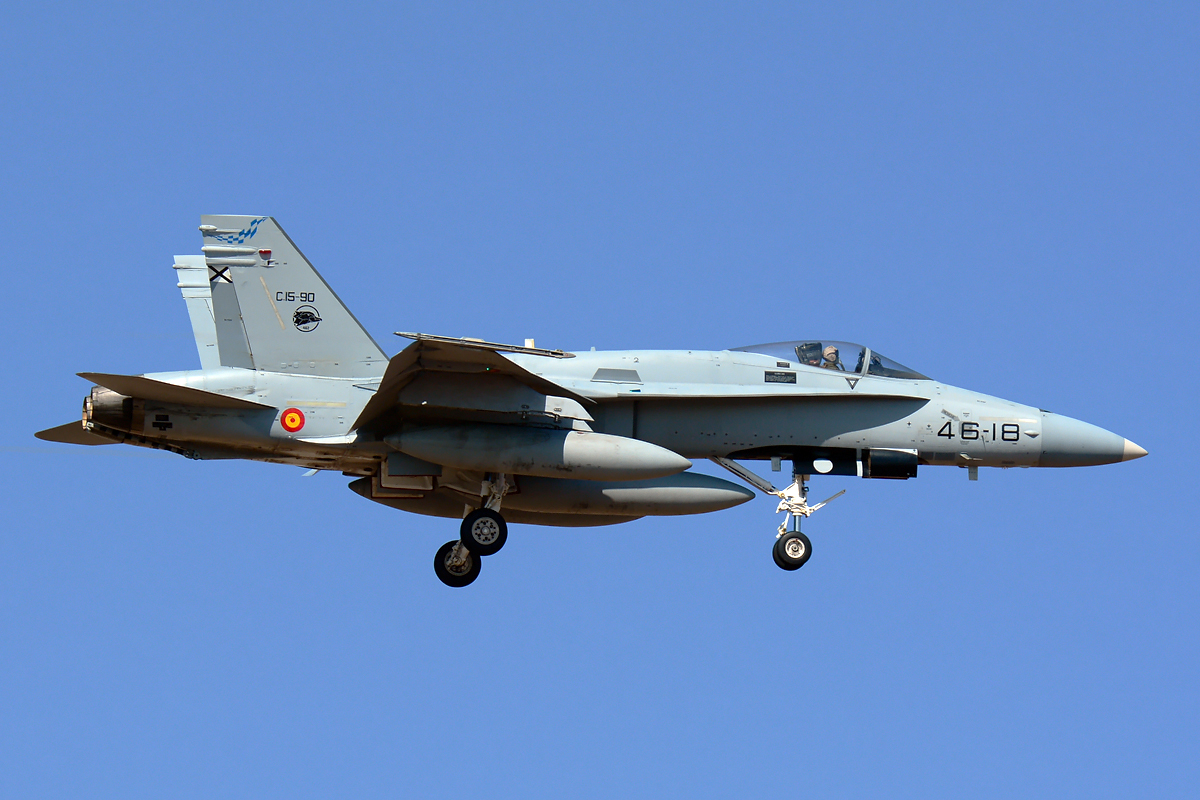 C.15-90 / 46-18 McDonnell Douglas F/A-18A Hornet