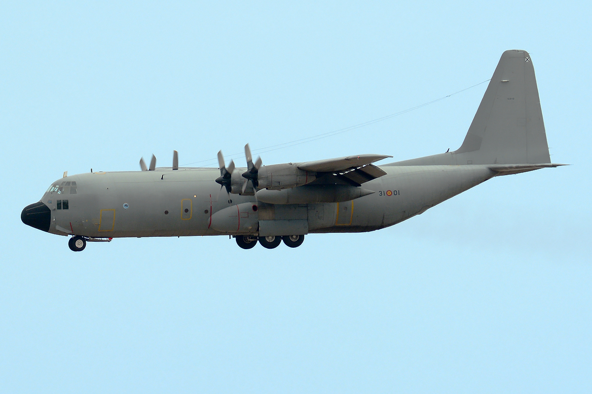 TL.10-01 / 31-01 Lockheed C-130H-30 Hercules