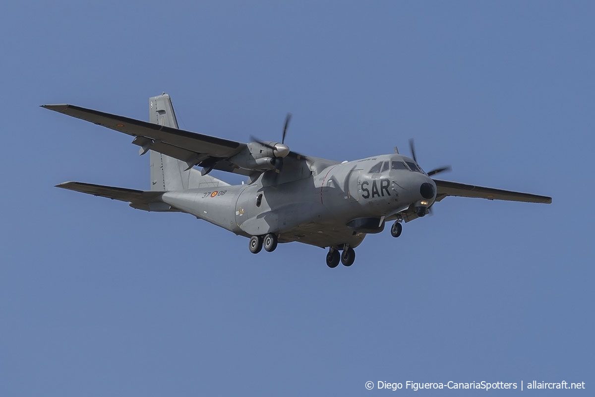 T.19B-14 (C059) 1992 CASA CN-235-100M