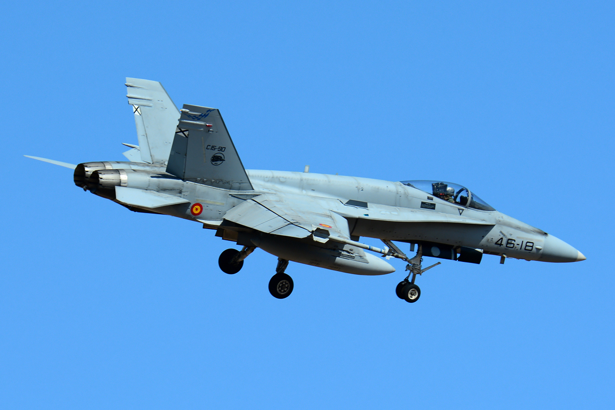 C.15-90 / 46-18 McDonnell Douglas F/A-18A Hornet