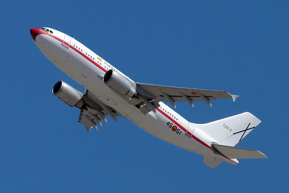 T.22-2 (551) 1990 Airbus A310-304
