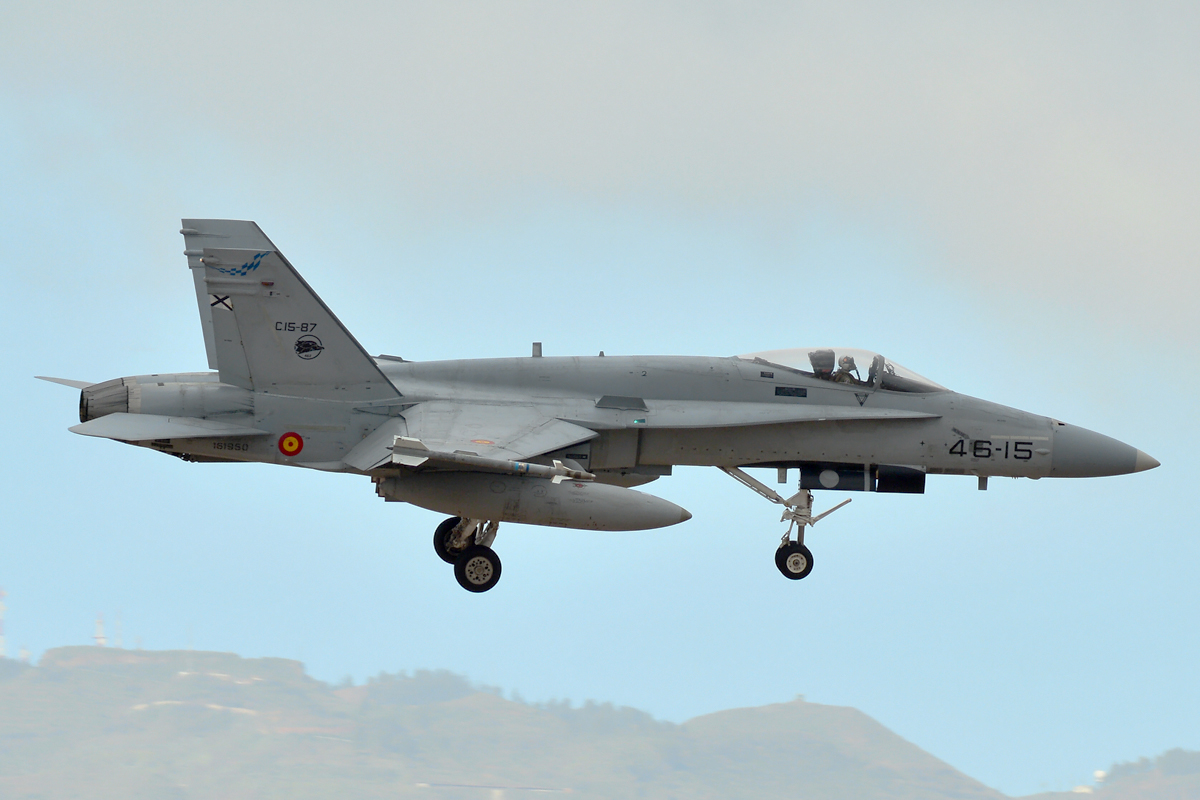 C.15-87 / 46-15 McDonnell Douglas EF-18A Hornet