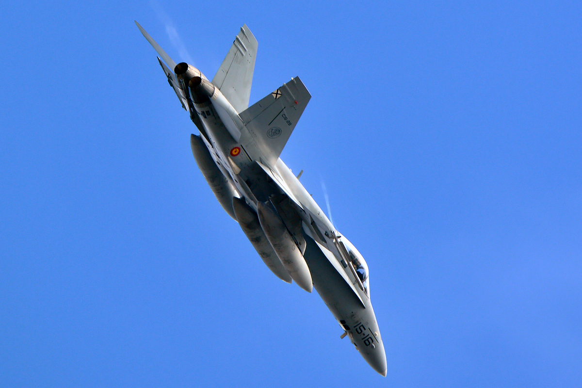 C.15-29 / 15-16 McDonnell Douglas EF-18A Hornet