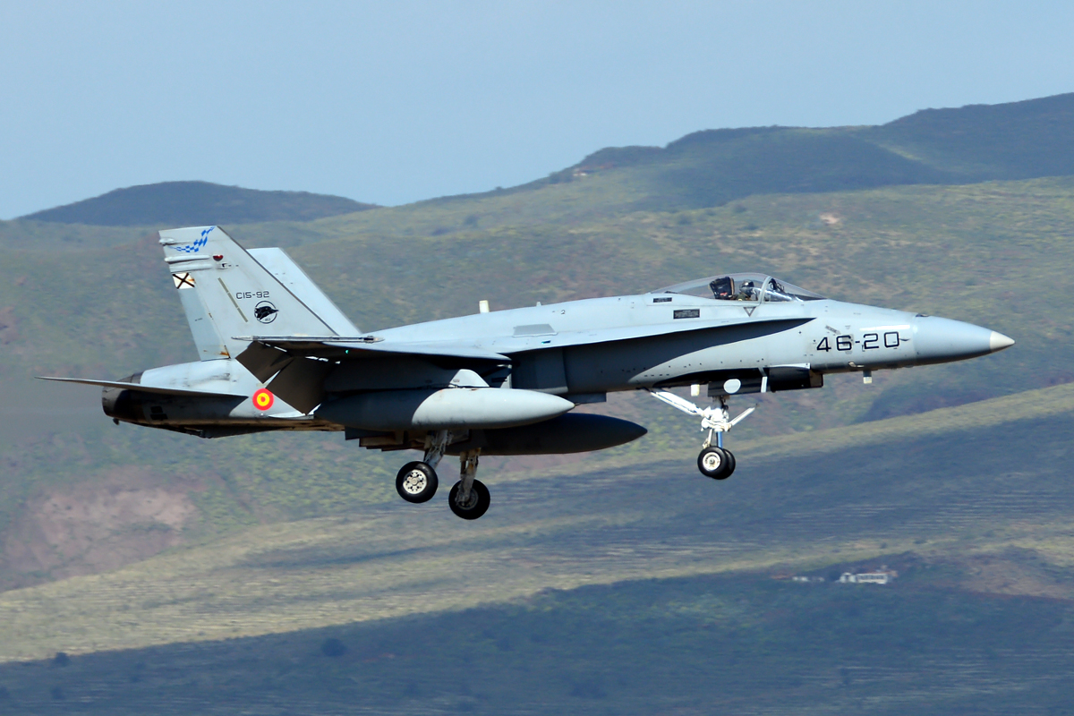 C.15-92 (0139/A105) McDonnell Douglas F/A-18A+ Hornet