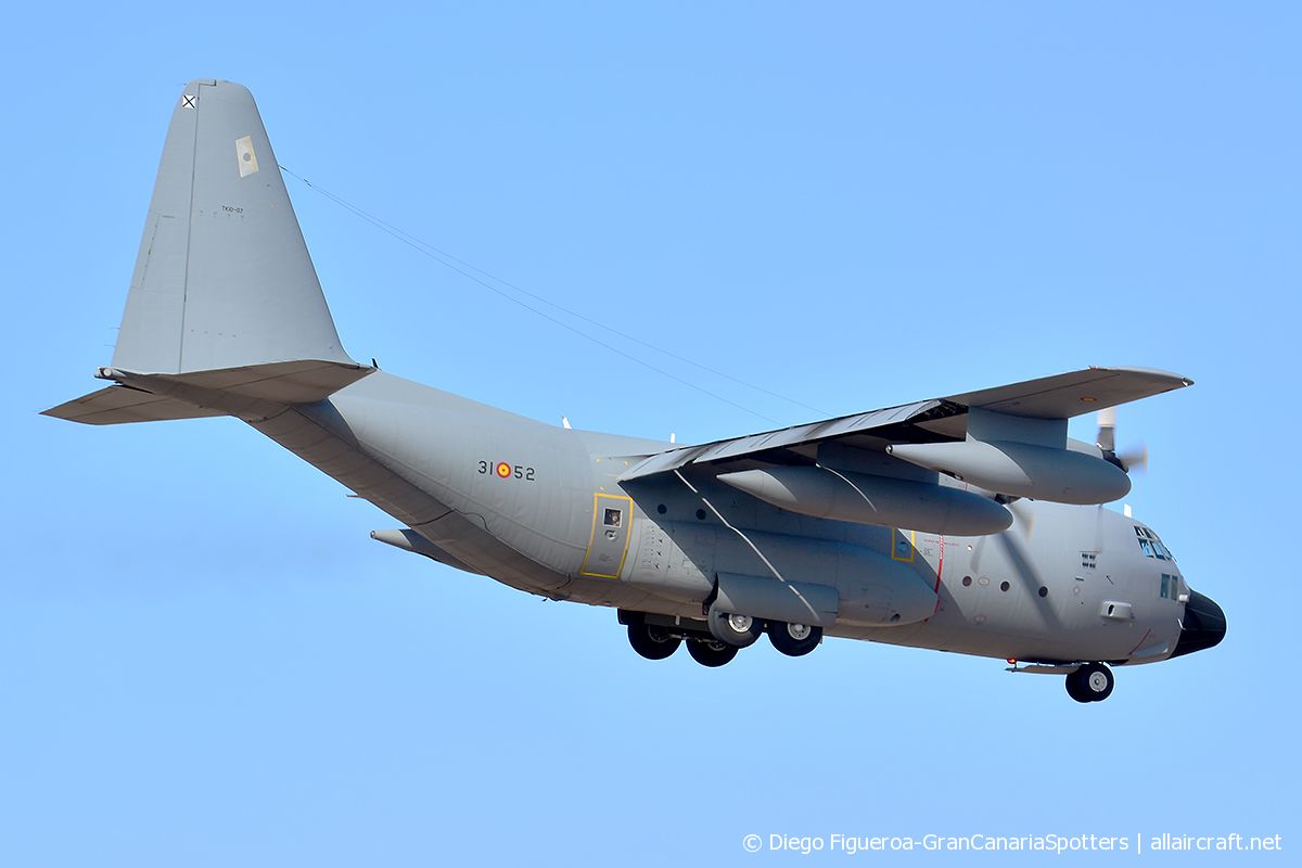 TK.10-07 (382-4652) Lockheed KC-130H Hercules