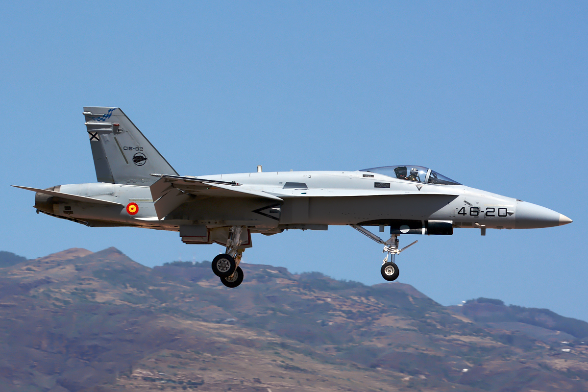C.15-92 (0139/A105) McDonnell Douglas F/A-18A+ Hornet