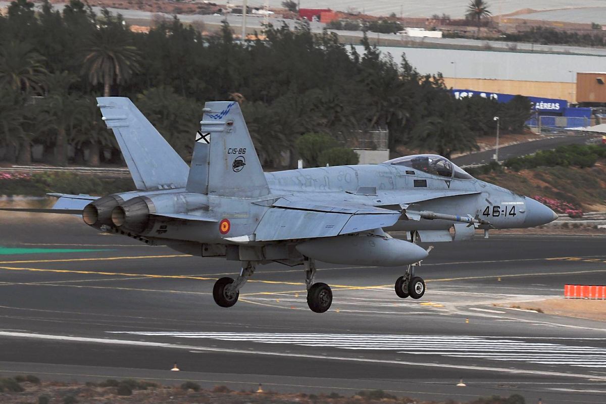 C.15-86 · McDonnell Douglas EF-18A Hornet · (LPA / GCLP)