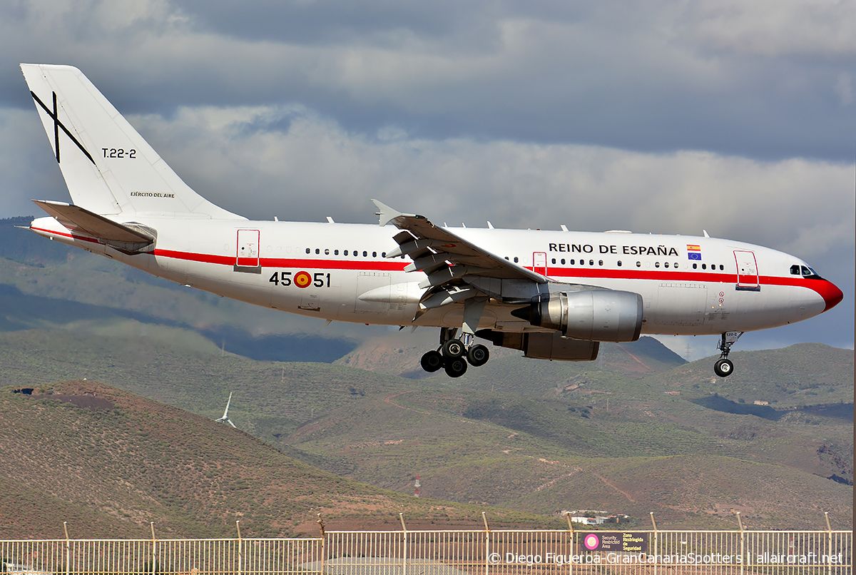 T.22-2 / 45-51 1990 Airbus A310-304