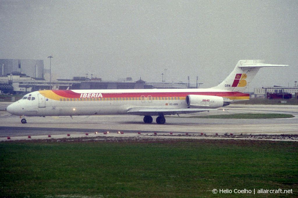 EC-GRN (cn 49830) McDonnell Douglas MD-87