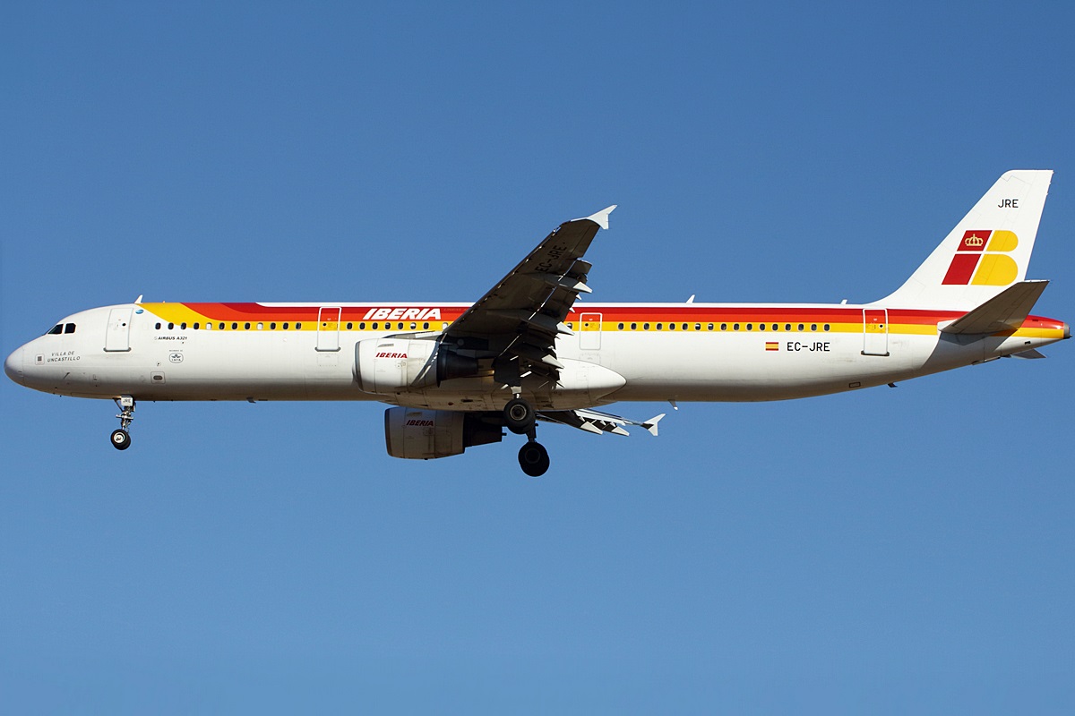 EC-JRE (2756) 2006 Airbus A321-211