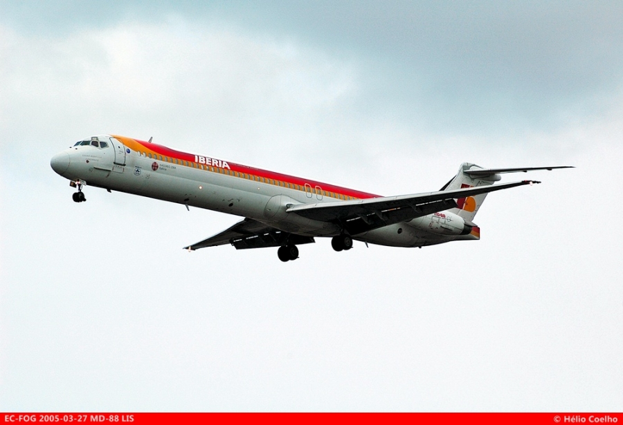 EC-FOG (53306) McDonnell Douglas MD-88