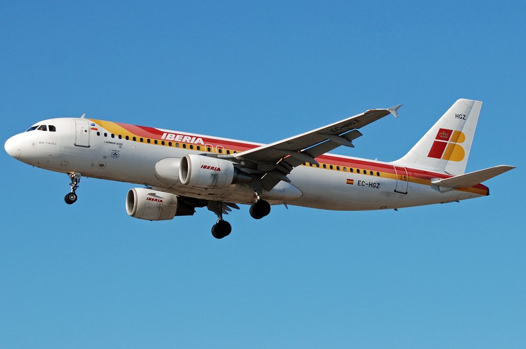EC-HGZ (1208) 2000 Airbus A320-214
