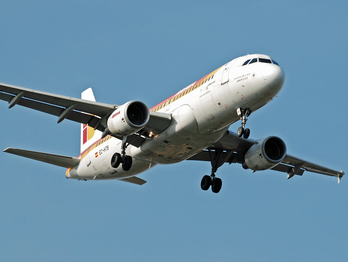 EC-HTB, (cn 1530), Airbus A320-214