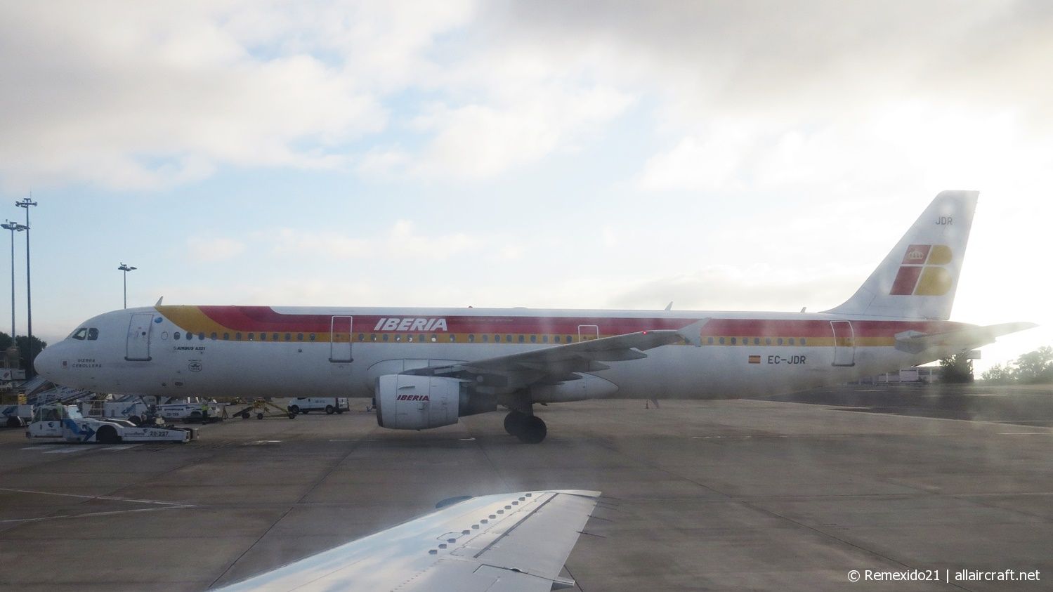 EC-JDR (2488) 2004 Airbus A321-213