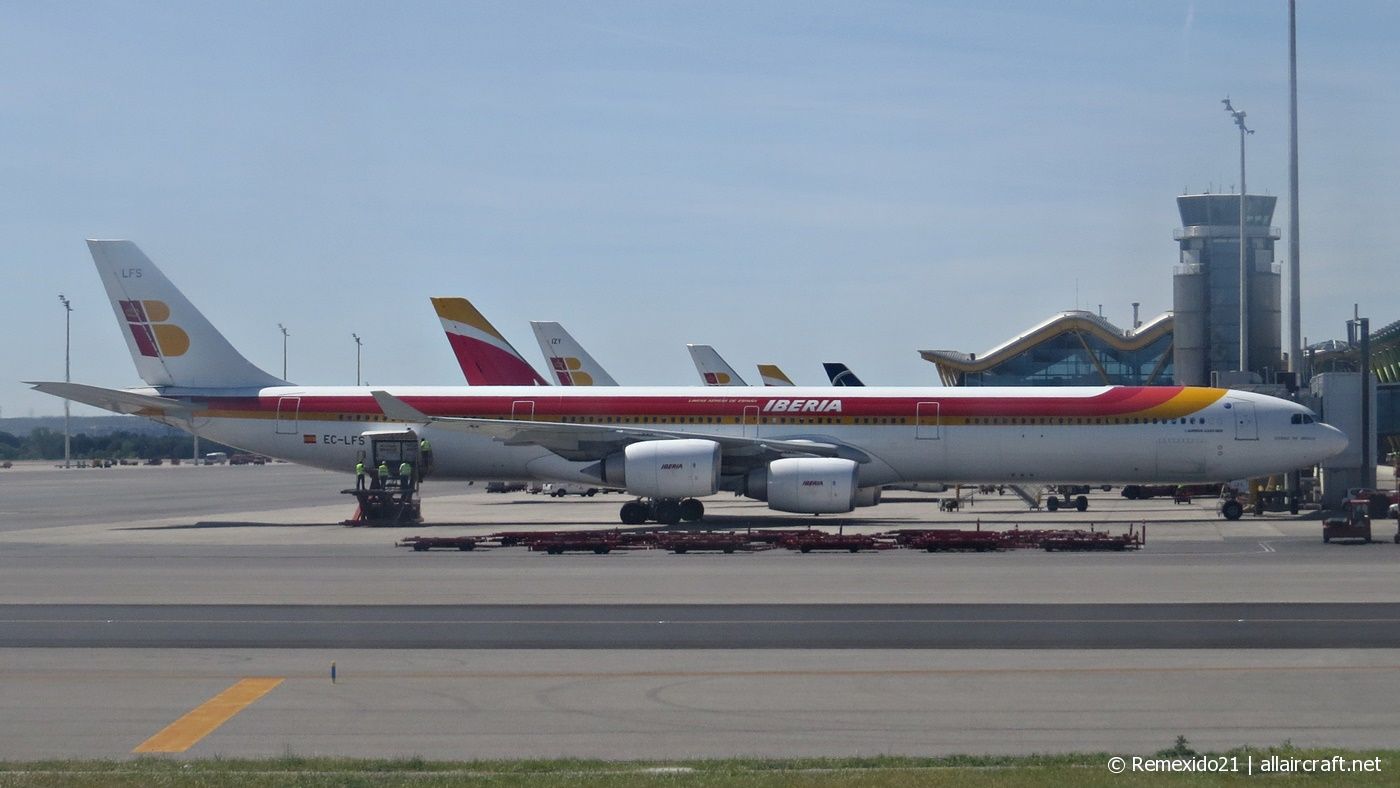 EC-LKS (414) 2001 Airbus A340-313