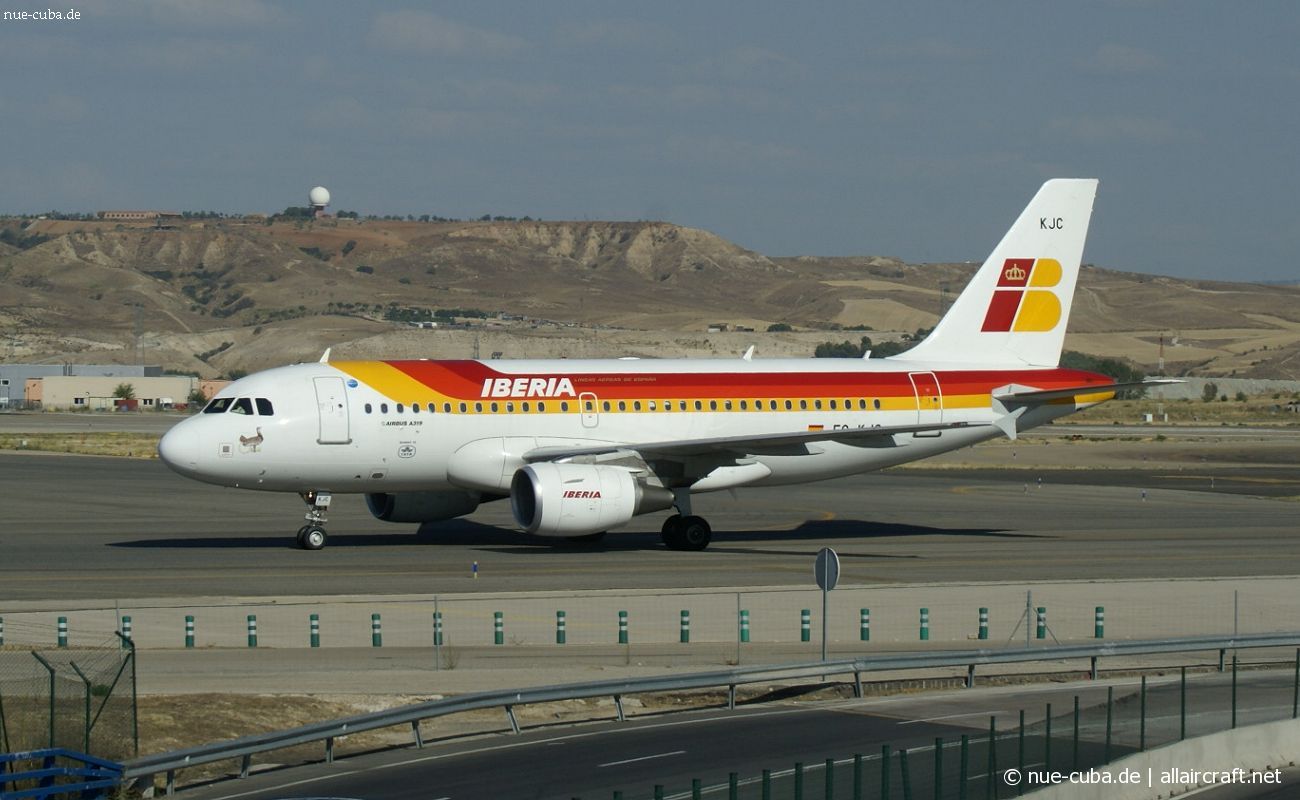 EC-KJC (3255) 2007 Airbus A319-111