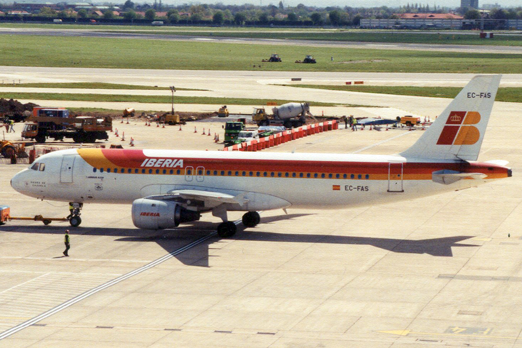 EC-FAS, (cn 134), Airbus A320-211