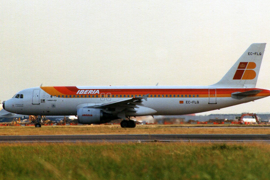 EC-FLQ (274) 1991 Airbus A320-211