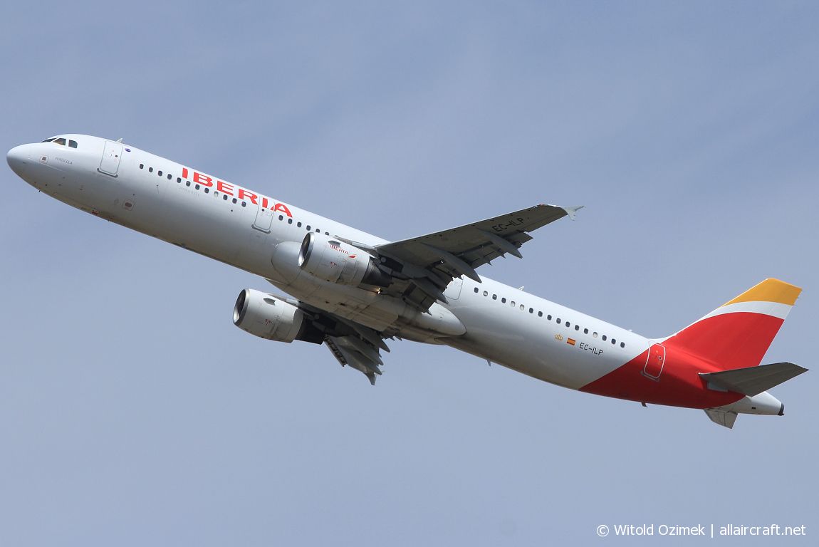 EC-ILP (1716) 2002 Airbus A321-211