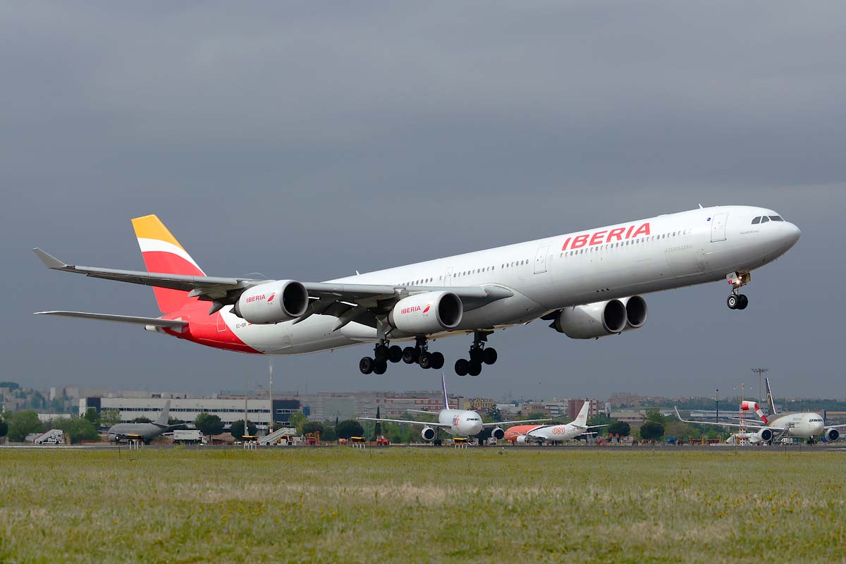 EC-IQR (460) 2003 Airbus A340-642