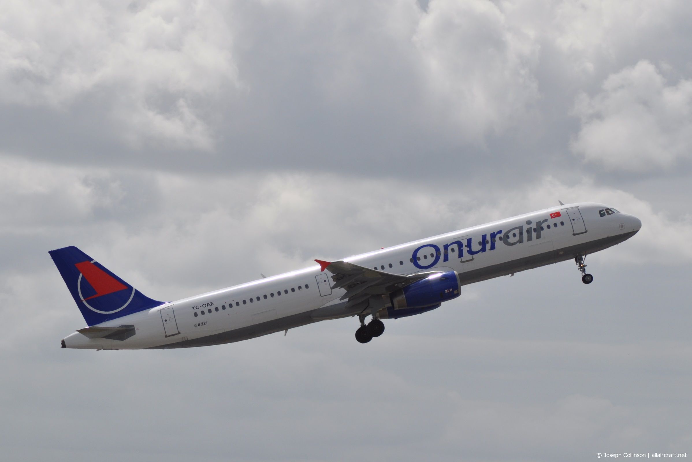 TC-OAE (663) 1997 Airbus A321-231