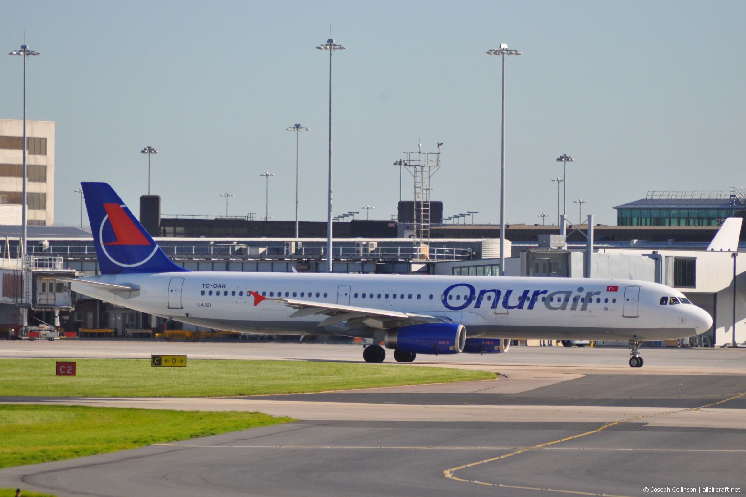 TC-OAK (954) 1999 Airbus A321-231