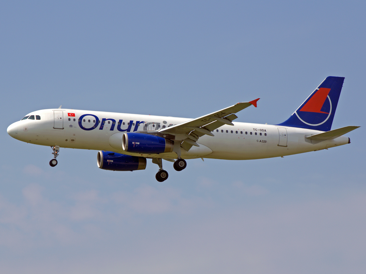 TC-ODA, (cn 912), Airbus A320-233