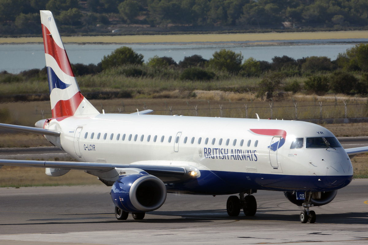G-LCYR (cn 19000563) Embraer 190-100SR