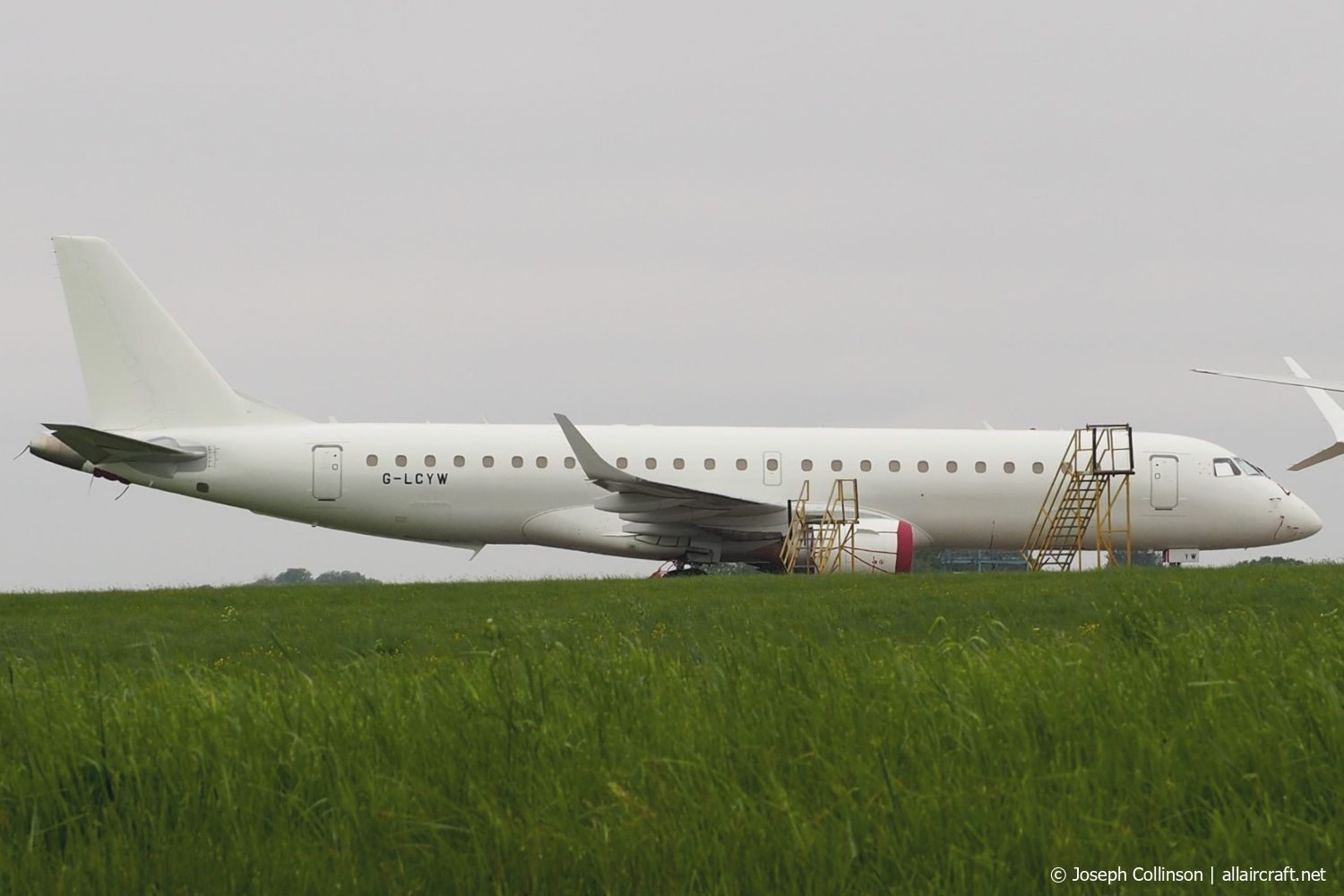 G-LCYW (19000163) Embraer 190-100SR