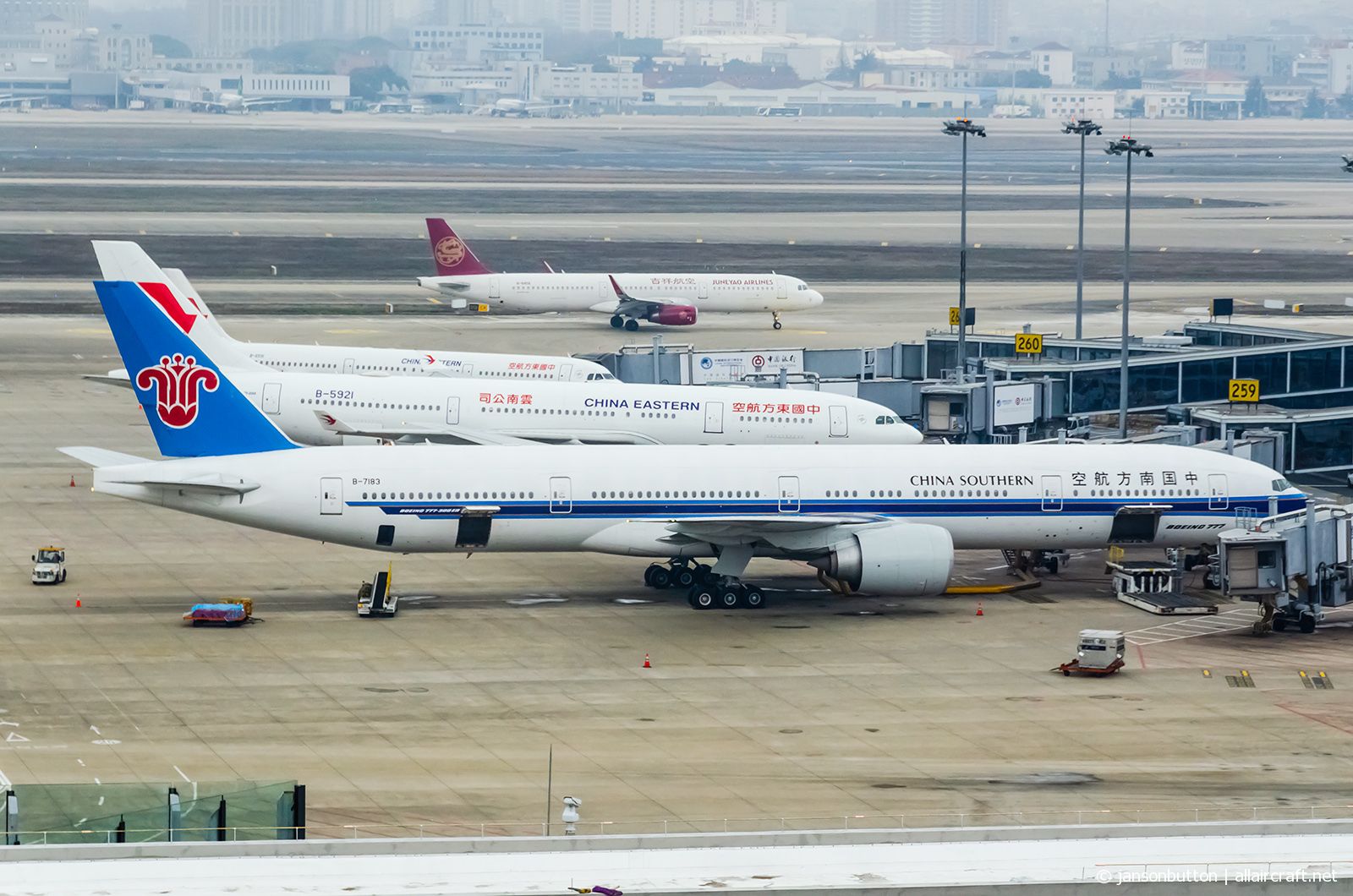 B-7183 (43226) 2016 Boeing 777-31BER