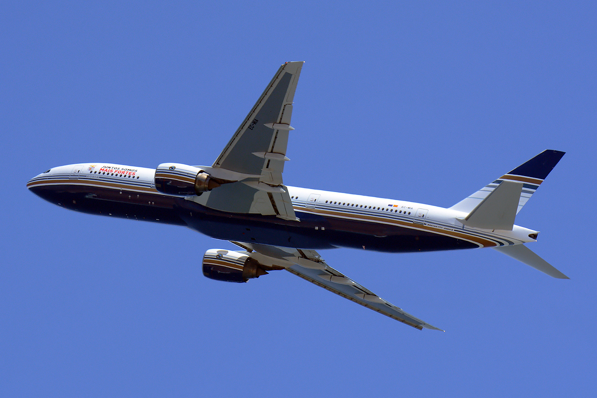 EC-MIA (28685) 2002 Boeing 777-28E(ER)