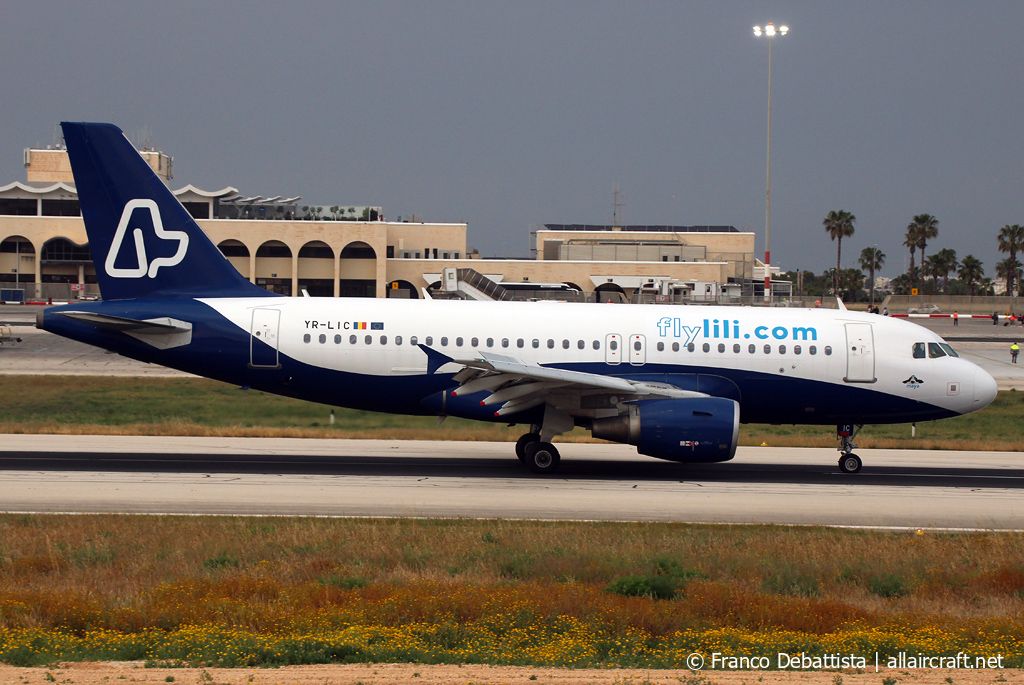 YR-LIC (3689) 2008 Airbus A319-112