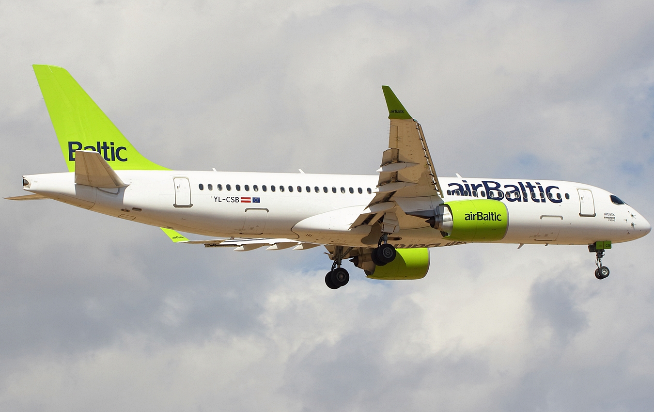 YL-CSB · Bombardier CSeries CS300 · (LPA / GCLP)