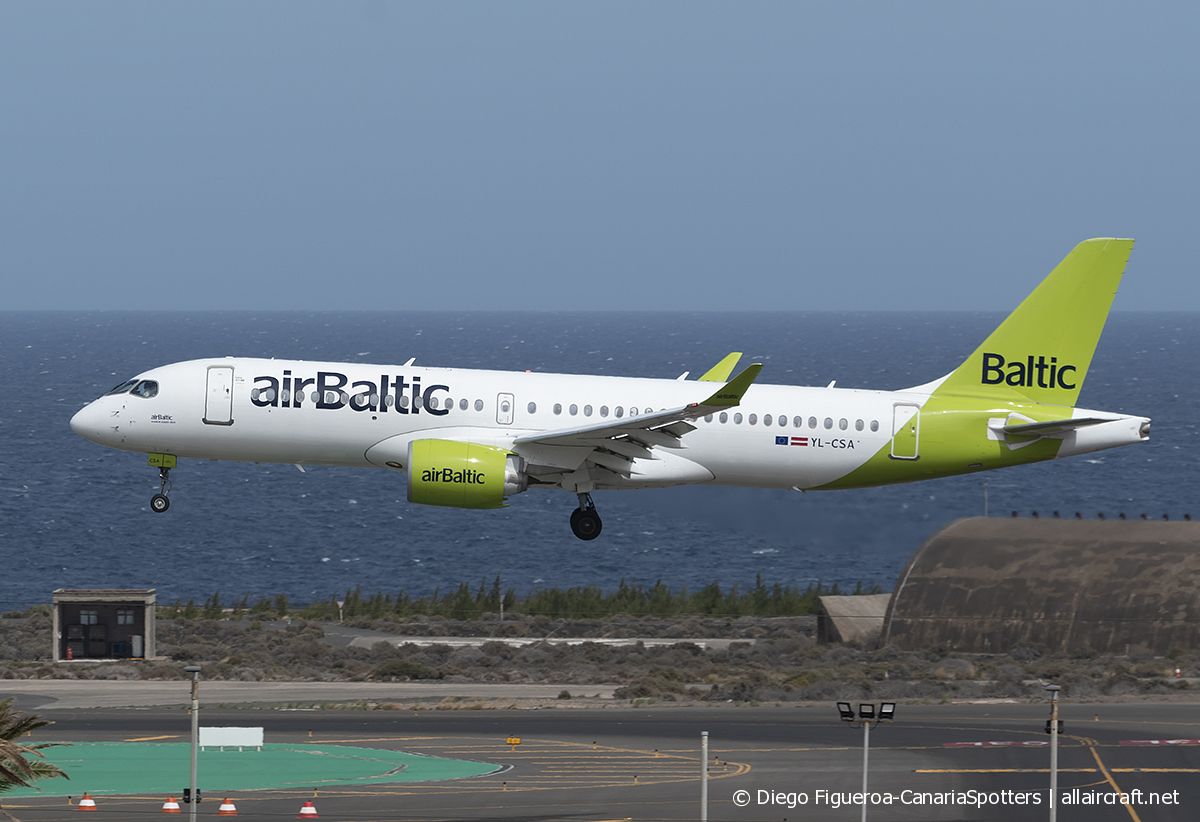 YL-CSA (55003) 2016 Bombardier CSeries CS300