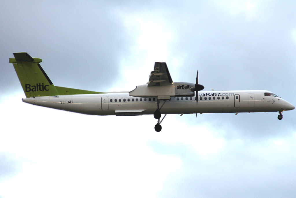 YL-BAJ (4309) 2010 Bombardier Dash 8-Q402