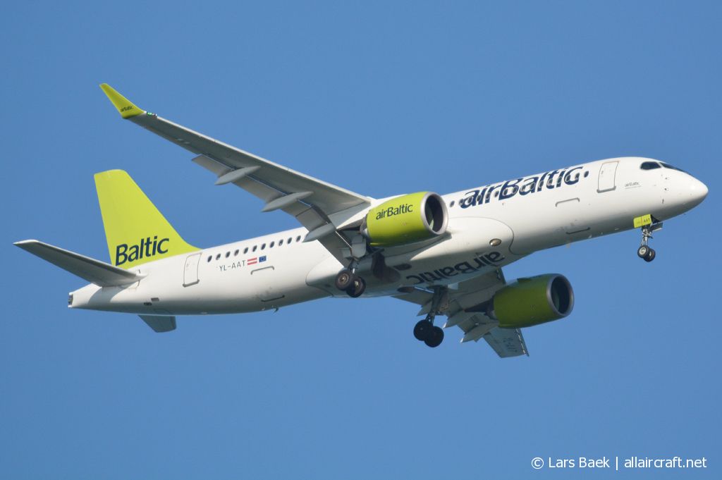 YL-AAT (55055) 2019 Airbus A220-300