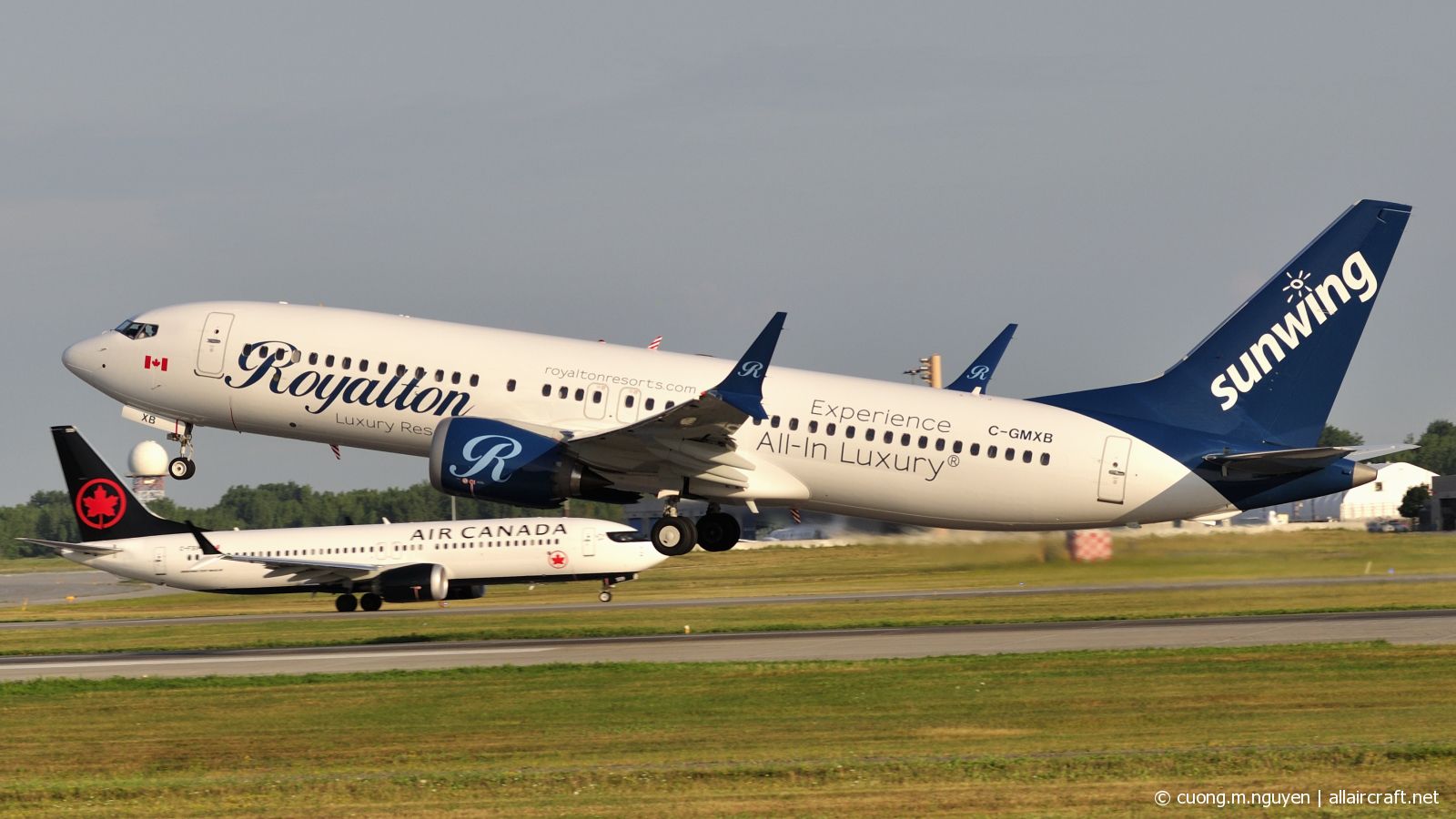 C-GMXB (60387) 2018 Boeing 737-8 MAX