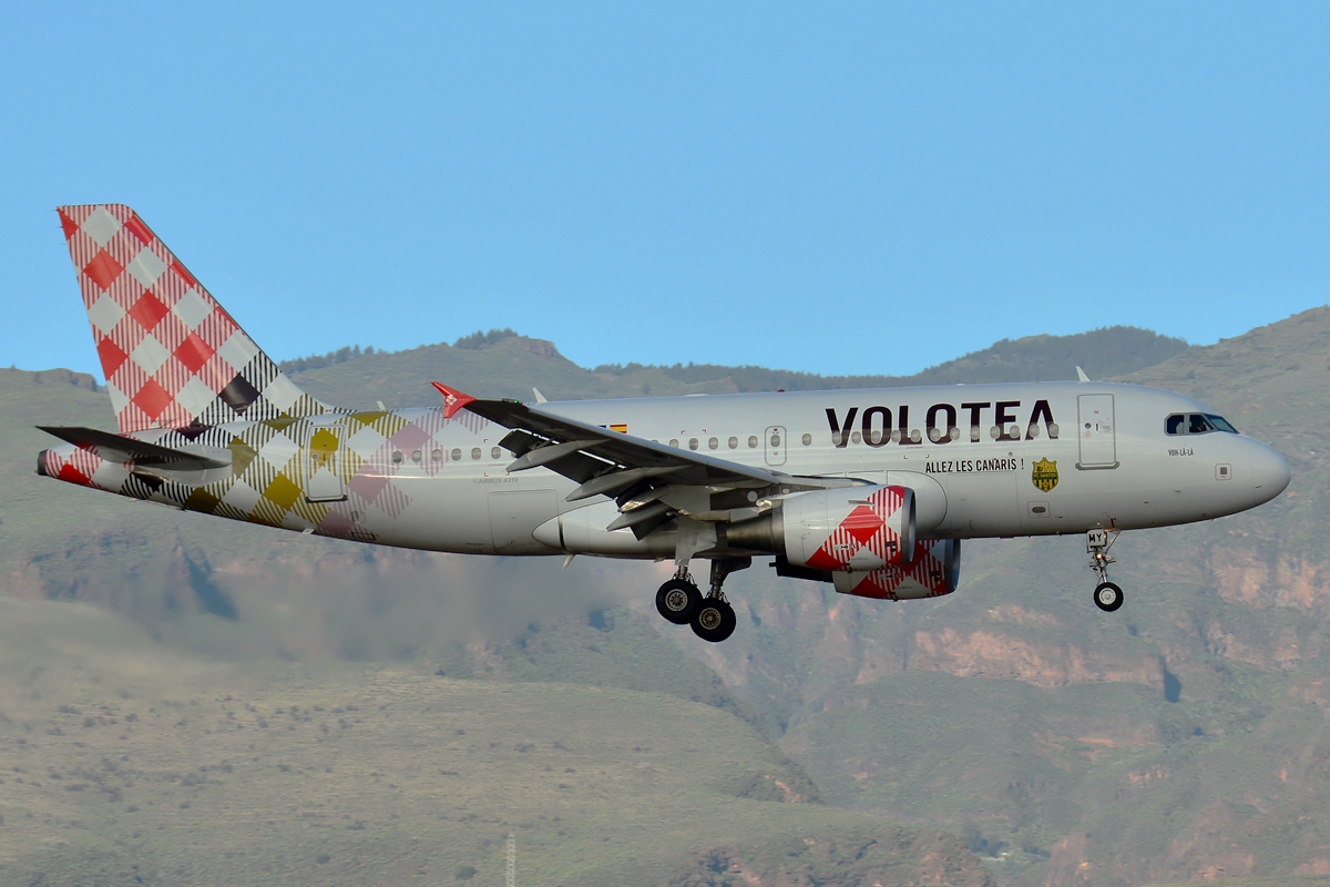 EI-FMY, (cn 2253), Airbus A319-111