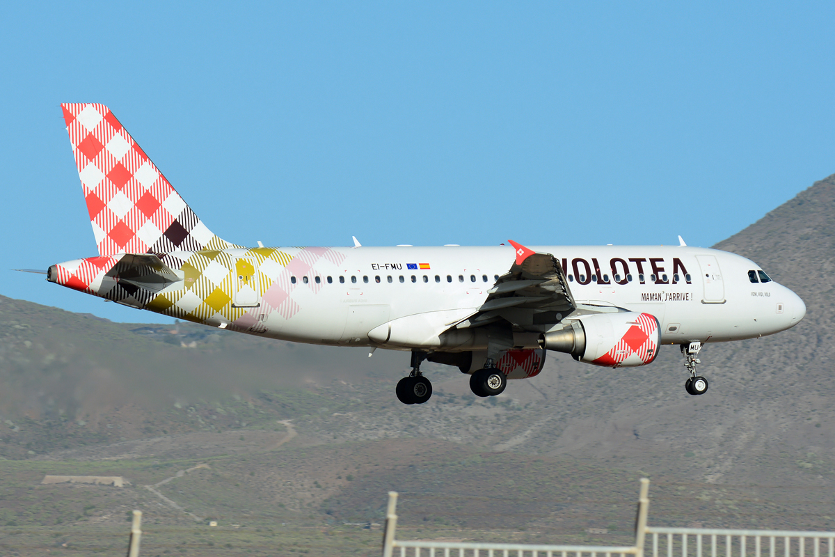EI-FMU, (cn 2122), Airbus A319-111