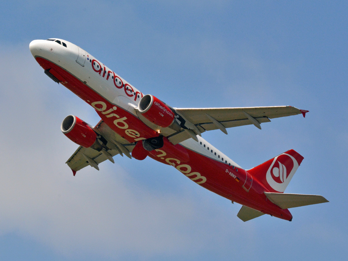 D-ABNV (2606) 2005 Airbus A320-214