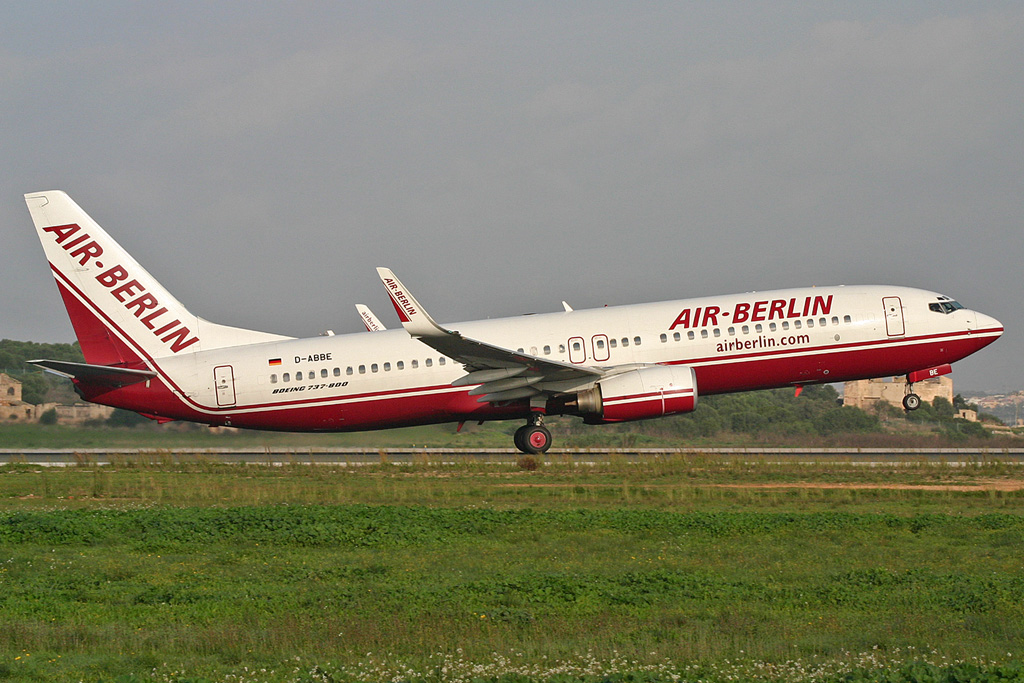 D-ABBE (cn 30881) Boeing 737-86J
