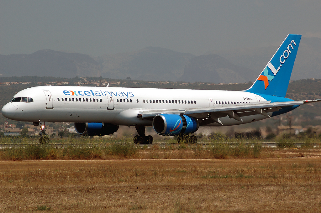 G-VKNC (22611) 1985 Boeing 757-225