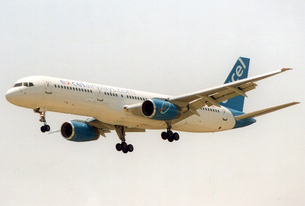 TF-ARK (022612) Boeing 757-225