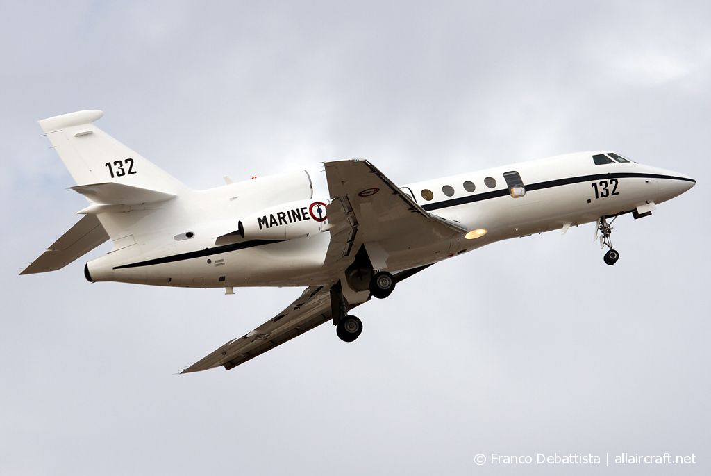 132 ( 132 ) 1984 Dassault Falcon 50 Surmar
