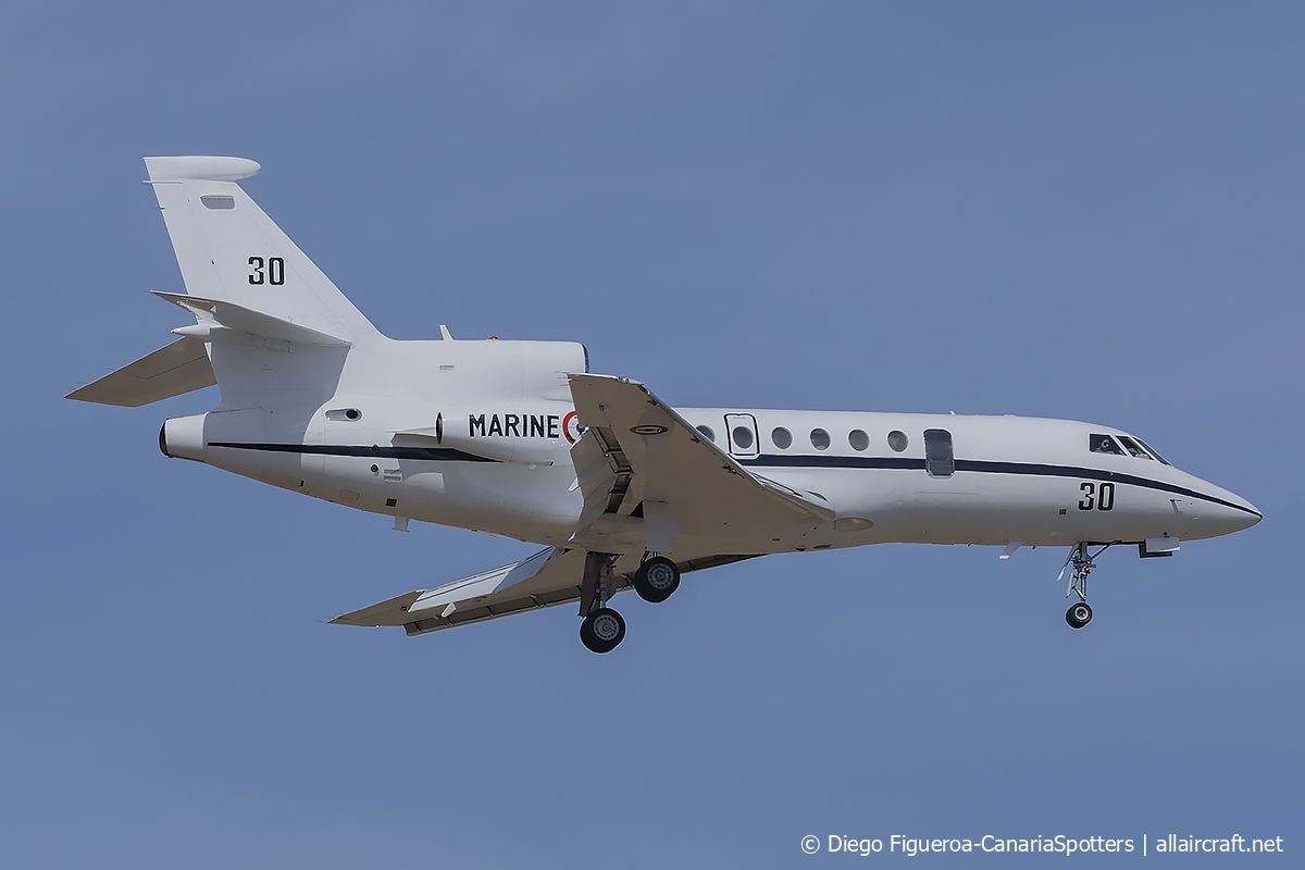 30 / F-ZVMB (30) 1981 Dassault Falcon 50 Surmar